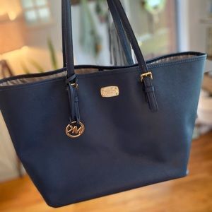 Michael Kors | Jet Set Large Leather Carryall Tote